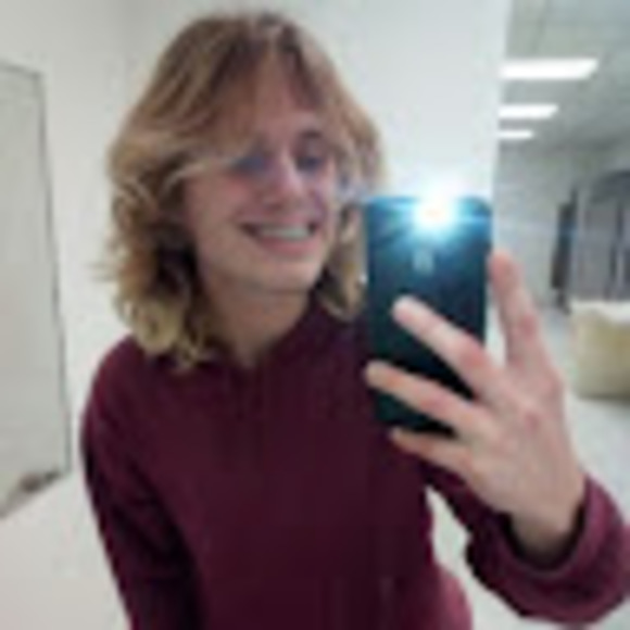 Meet your Posher, Jonathan - Picture 1 of 1